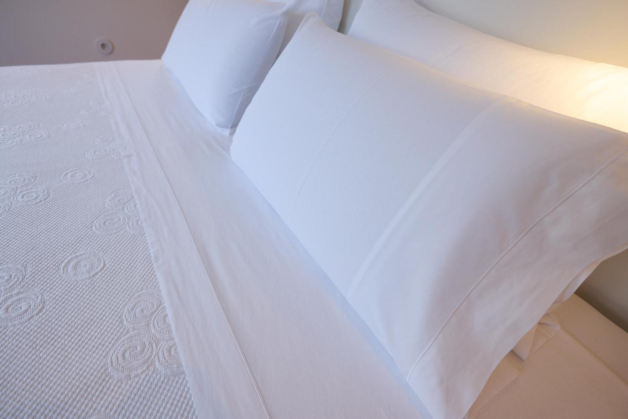 FLH Porto Clérigos Luxury Apartment Chambre photo