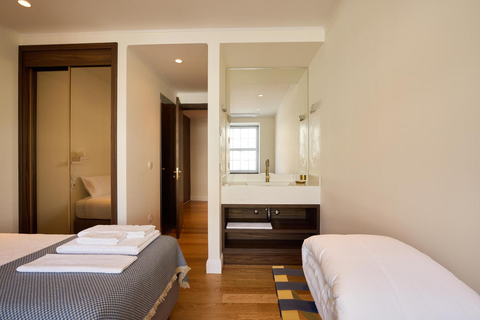 FLH Porto Clérigos Luxury Apartment Chambre photo